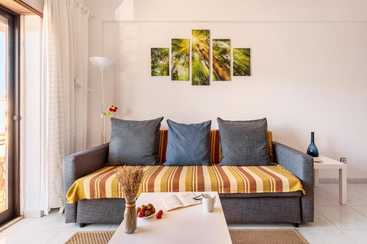 Joivy Deluxe Apt With Terrace In Costa Da Caprica Costa da Caparica Exterior foto